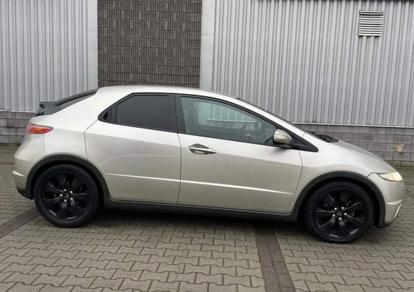 Honda Civic cena 13900 przebieg: 280000, rok produkcji 2007 z Lublin małe 67